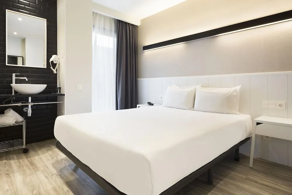 Acta Bcn 40 Hotel Barcelona Spain